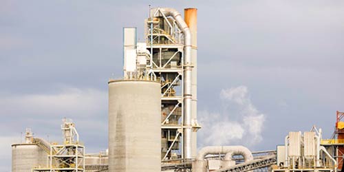 Phot of tower of cement plant.